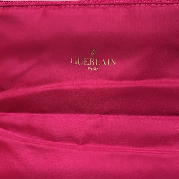 Guerlain Paris toiletry bag - Picture 5 of 5